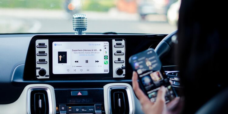 Aplicativos música programados sugerir novos