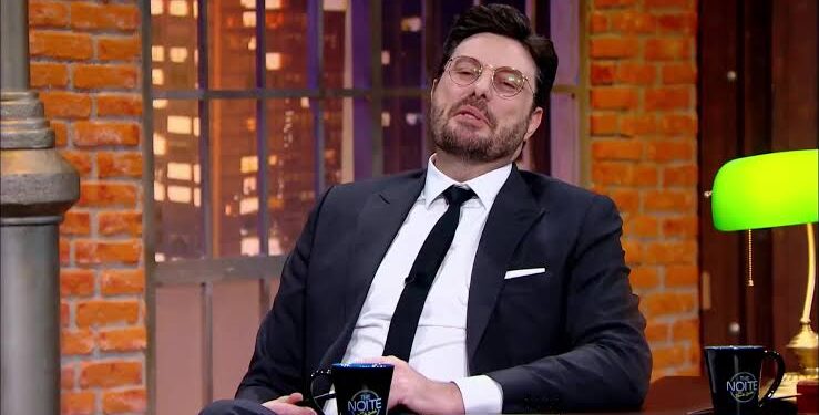 Sofrer golpe eua danilo gentili