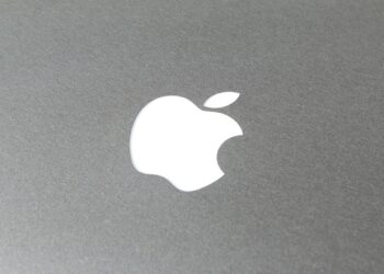 Apple credores gigante varejista entrou