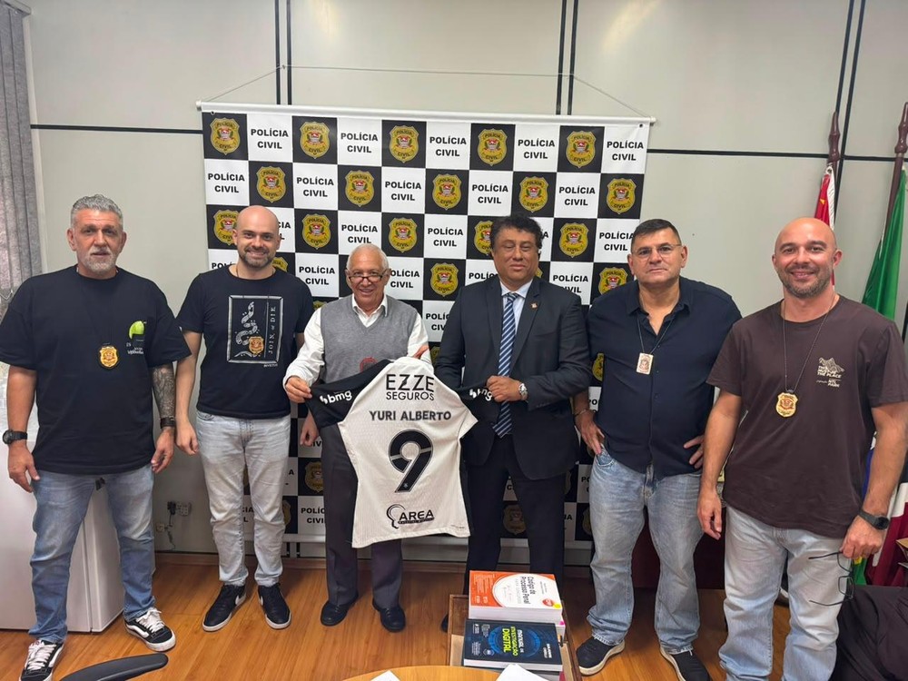 Camisa roubada de Memorial de grande clube brasileiro é recuperada pela polícia