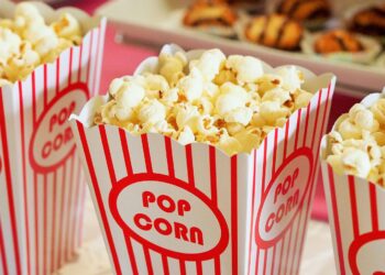 Cinema itinerante oferece filmes gratuitos