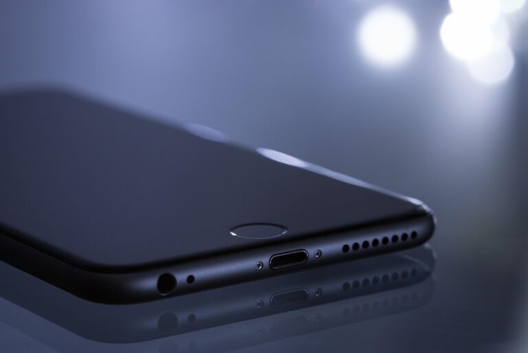 Deixar celular tela baixo enquanto