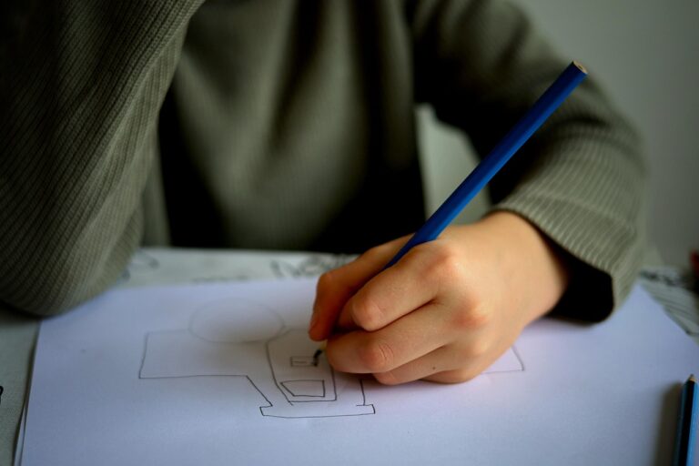 Estudo revela danos psicológicos crianças