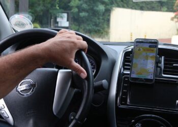 Aumenta crédito motoristas aplicativo baixa