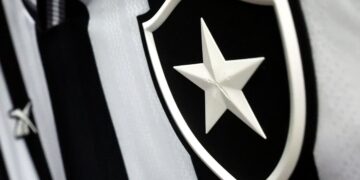 Ídolo botafogo retorna rio janeiro
