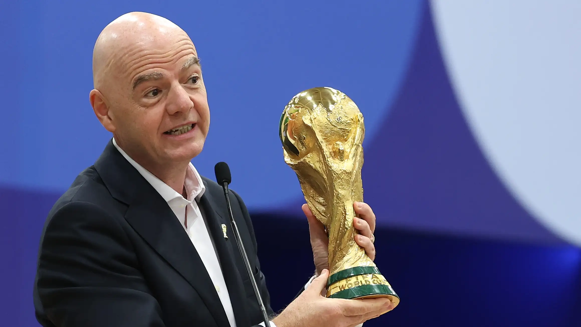 Craque histórico do Real Madrid, português se pronuncia contra presidente da Fifa