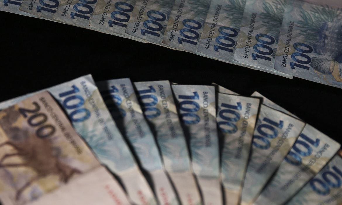 Influenciadora é acusada de movimentar quase R$ 30 milhões com apostas em sites irregulares