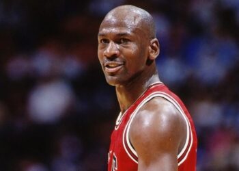 Lendária camisa usada michael jordan
