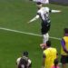 Memphis surpreende torcedores provoca rival