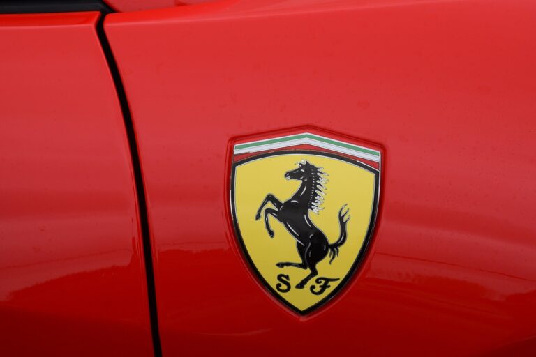 Modelo elétrico ferrari vendido milhões