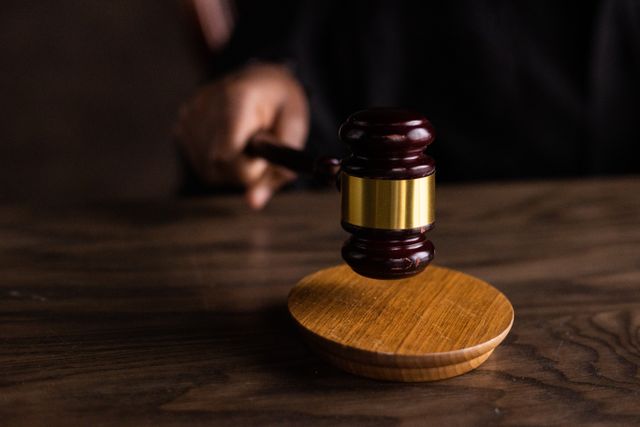 Justiça bate martelo e brasileiros recebem uma grande notícia sobre dívidas antigas