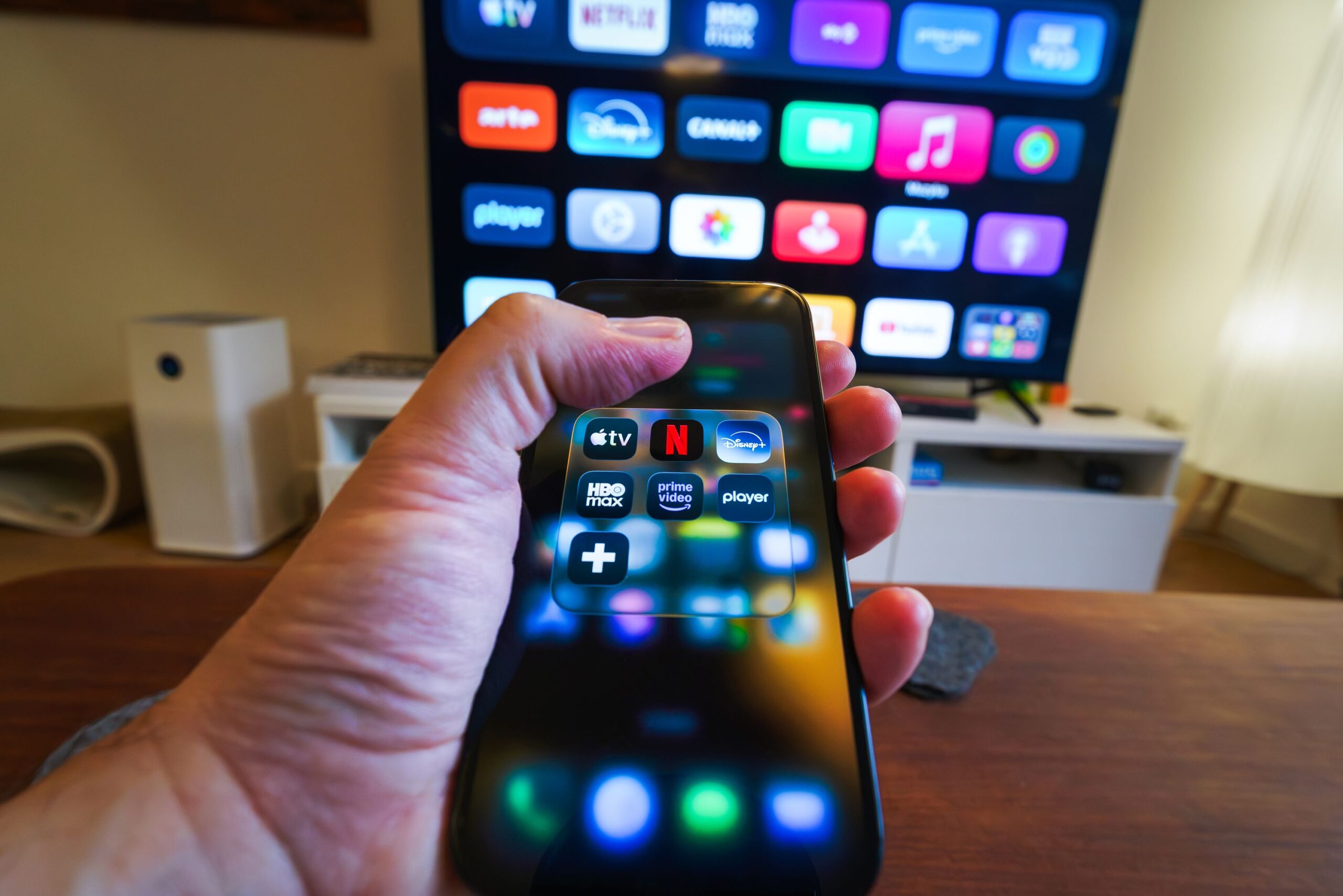 Como as emissoras de TV podem retomar audiência perdida para os streamings após pandemia