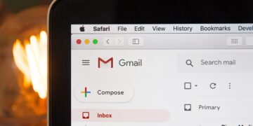Propaganda política mail liberada google