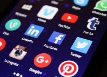 Rede social confirma suspensão parcial