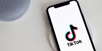 Tiktok condenado pagar multa milionária