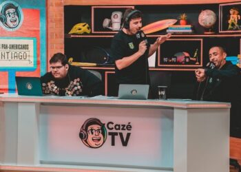Visando copa mundo cazétv contrata