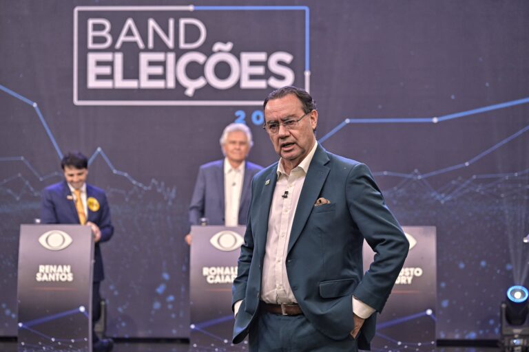Canibalismo na terceira via beneficia Augusto Cury