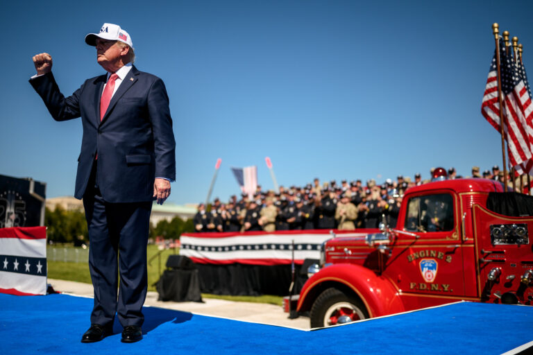 Trump quer comprar o eleitor americano?