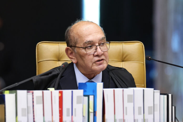 "Até a máfia tem ética", diz Gilmar