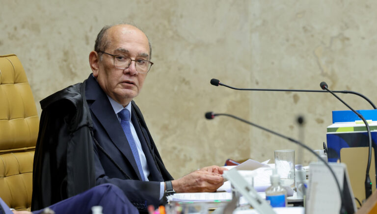 A 'ética da máfia' de Gilmar chega pelo zap
