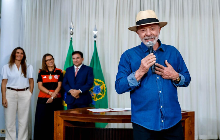 Lula prova que ninguém precisa de IA para espalhar fake news