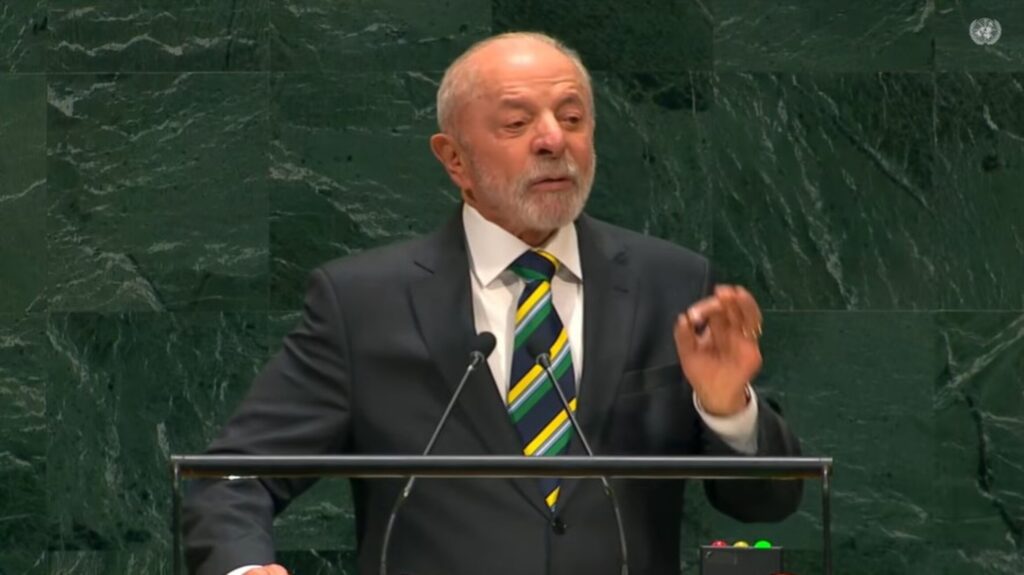 Lula faz campanha eleitoral no púlpito da ONU