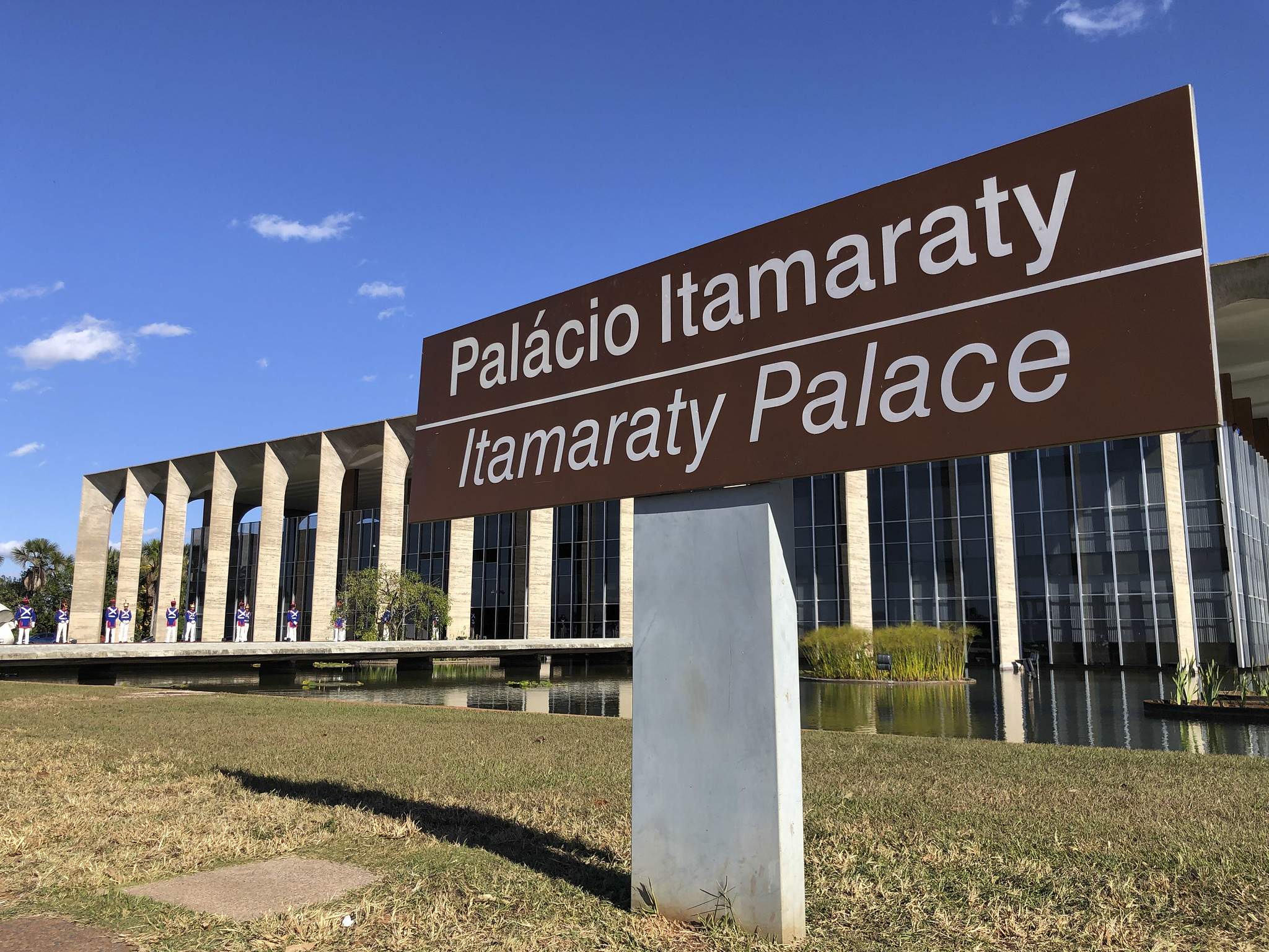 A arapuca do alinhamento automático