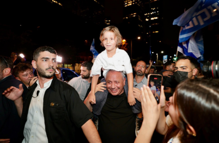 Principal opositor acusa Netanyahu de tentar deslegitimar eleições
