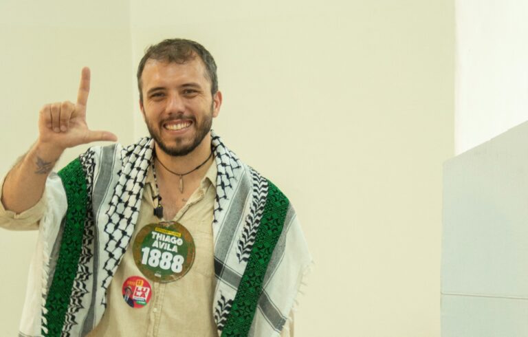 Brasileiro do "iate das selfies" não se elege
